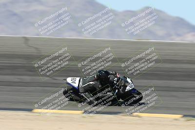 media/May-10-2025-Race Pace (Sat) [[db32fef2da]]/Vested/3-Bowl Set 1 (9am)/